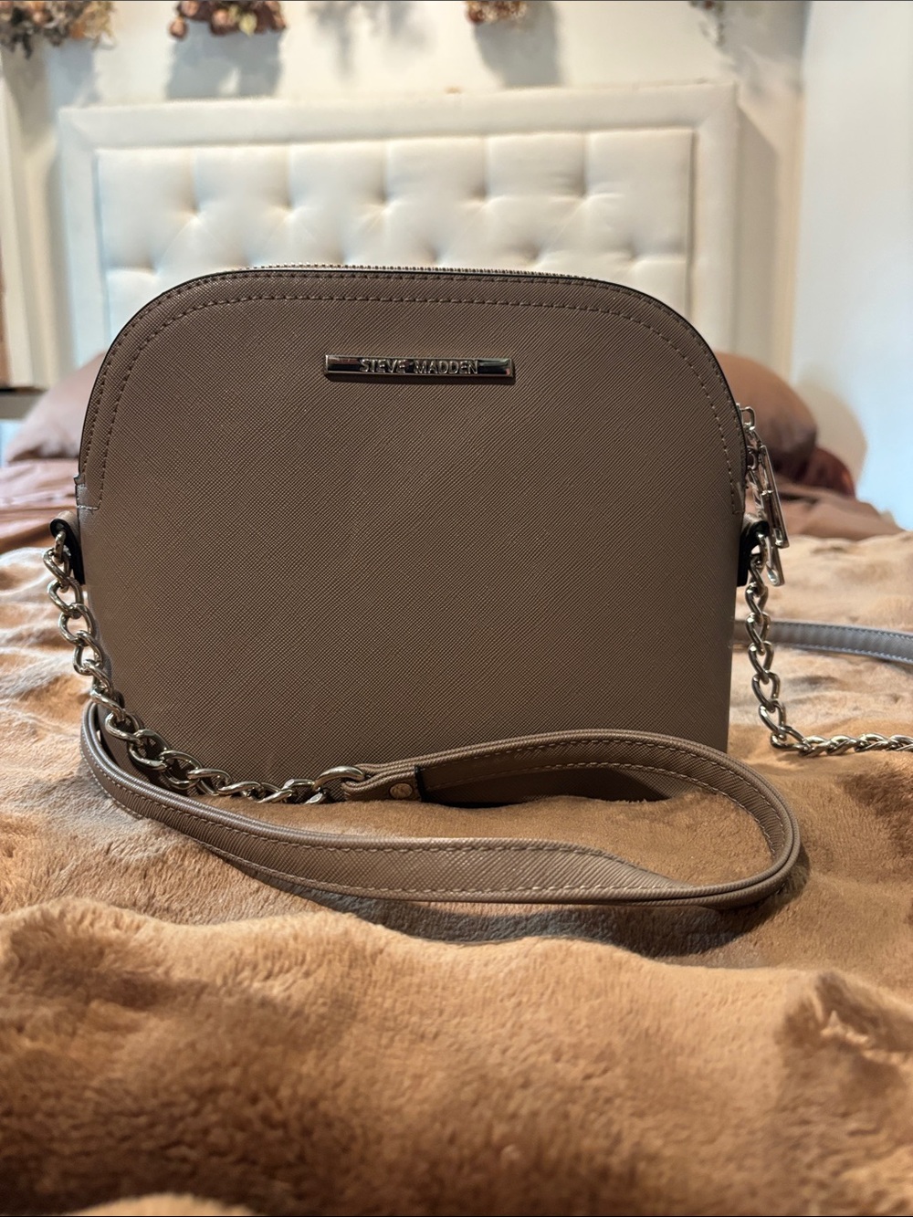 Steve Madden Taupe/Gray Chain Strap Crossbody